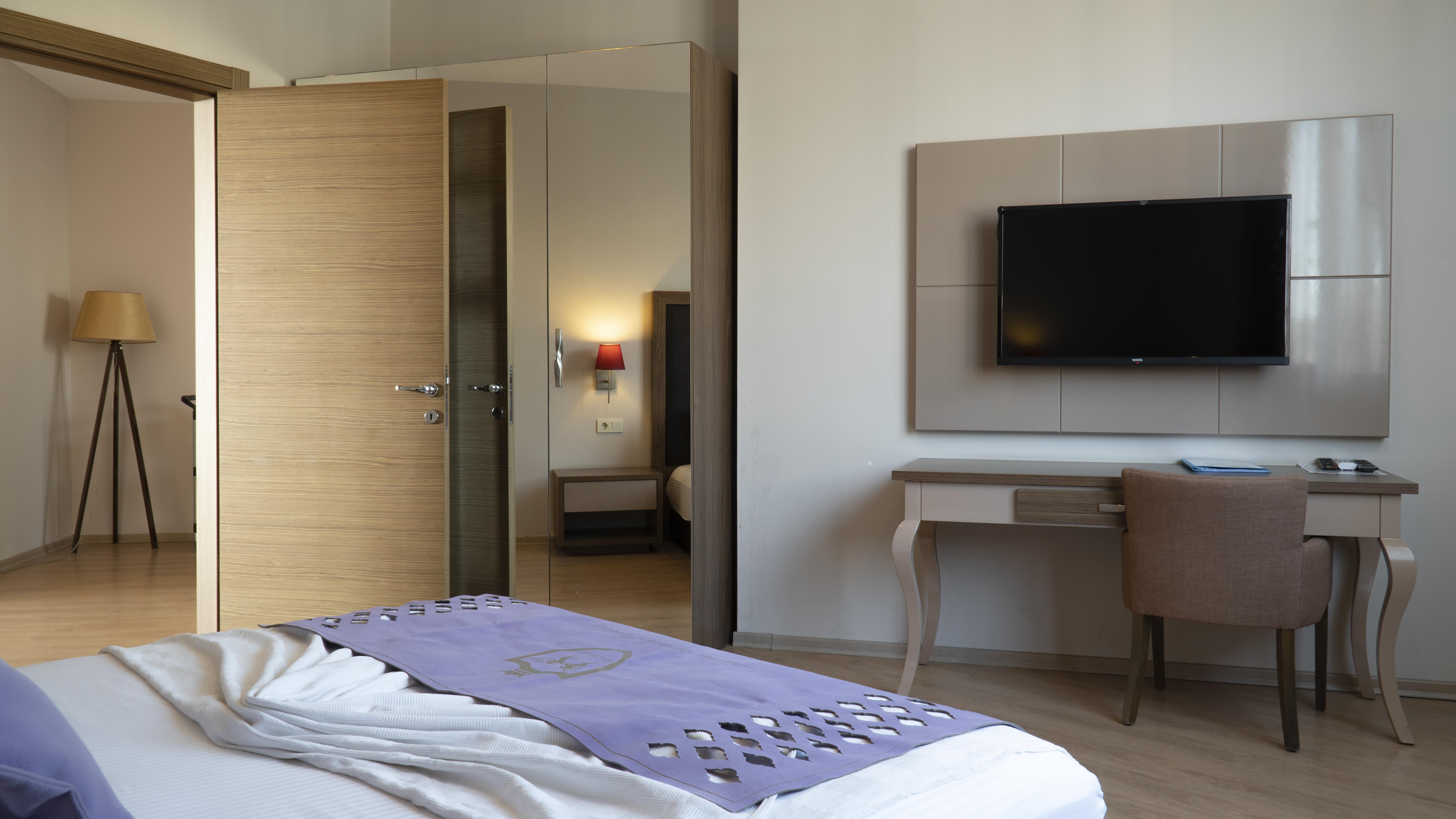 Ladies Beach Suite Hotel (Adults Only) Kusadası Exteriör bild