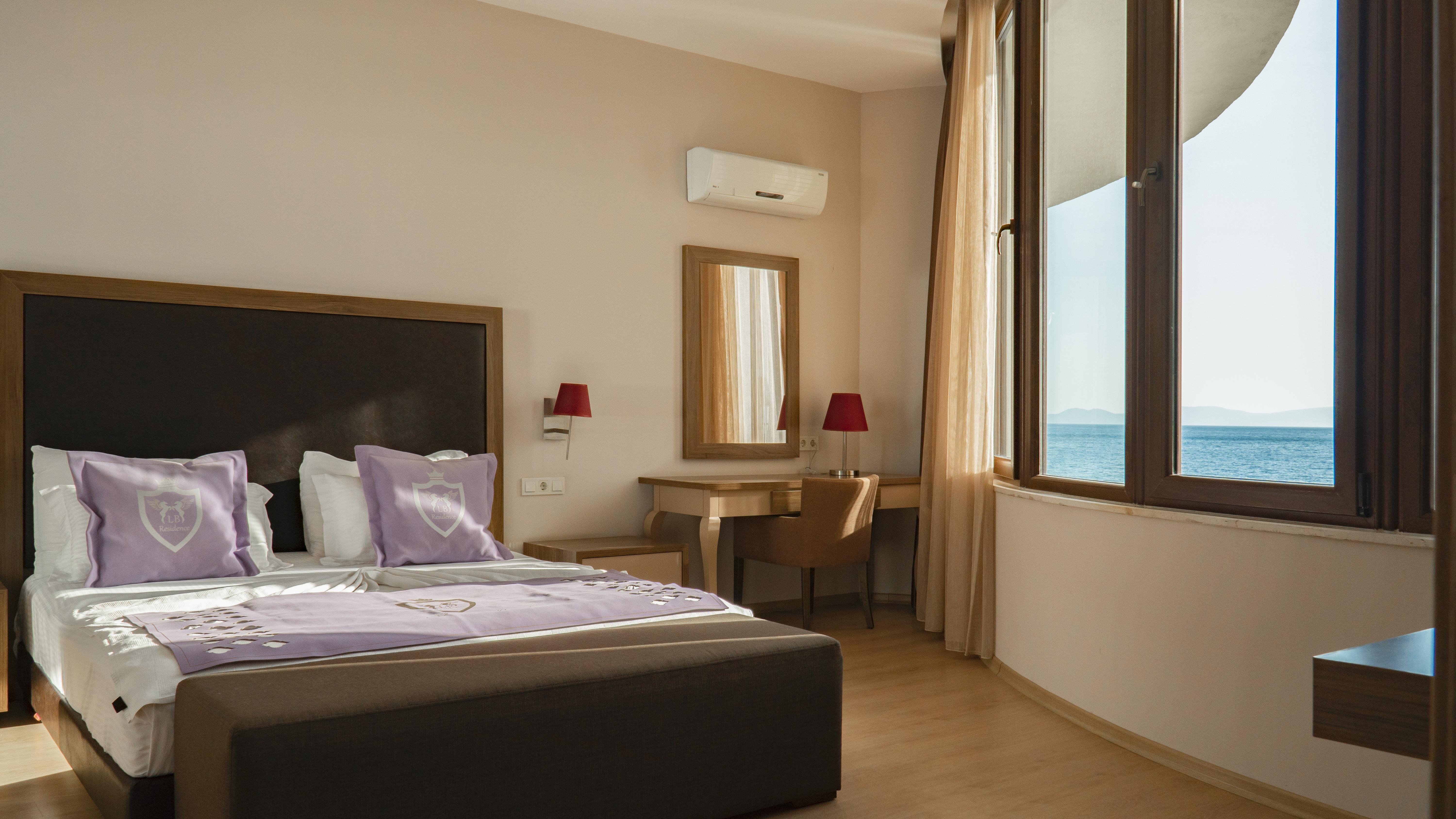 Ladies Beach Suite Hotel (Adults Only) Kusadası Exteriör bild