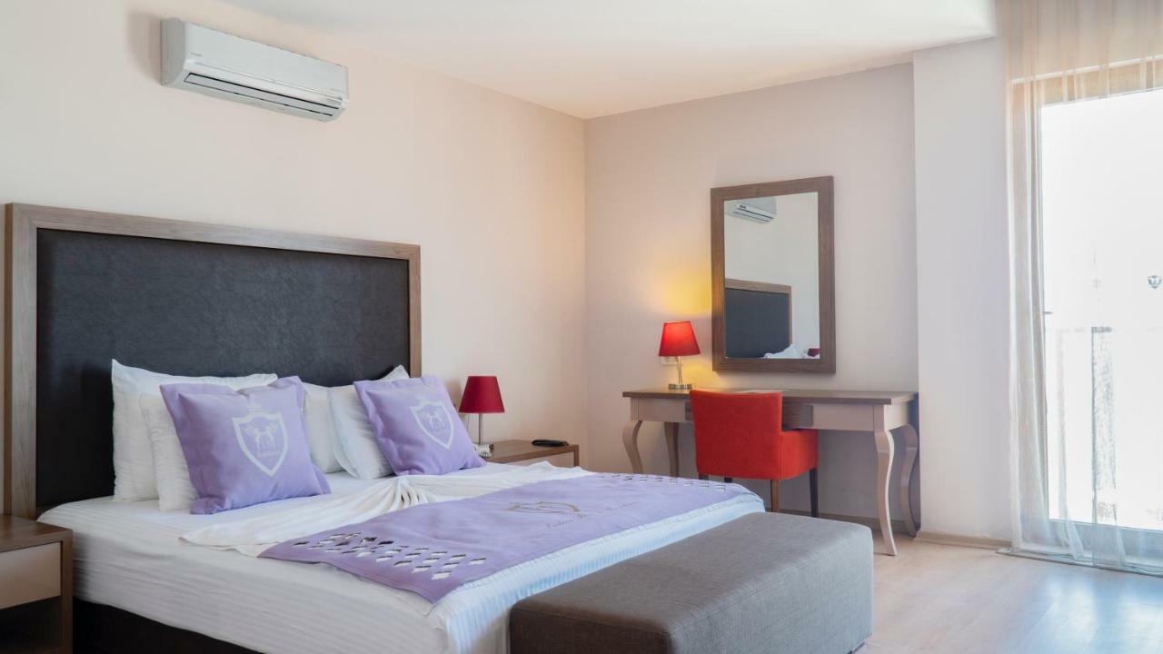 Ladies Beach Suite Hotel (Adults Only) Kusadası Exteriör bild