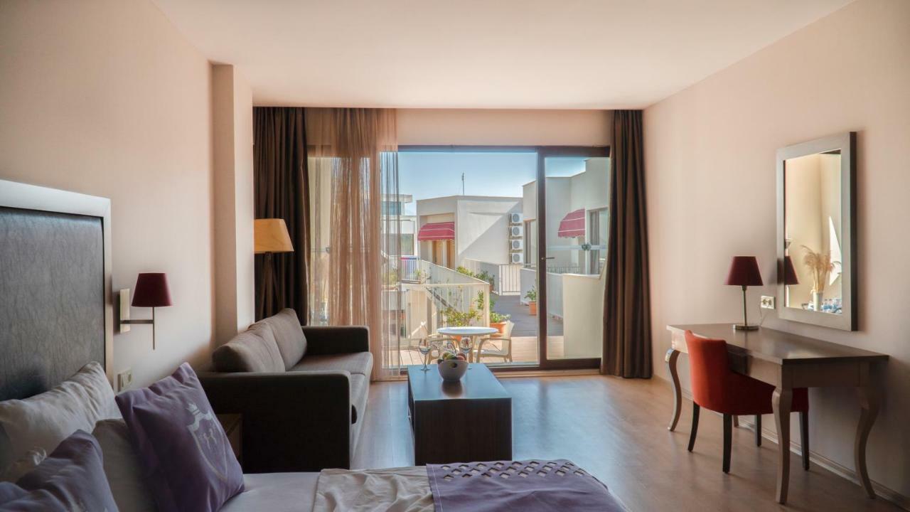 Ladies Beach Suite Hotel (Adults Only) Kusadası Exteriör bild